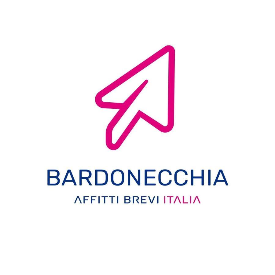 Appartamento Smith Roero - Affitti Brevi Italia Бардонеккія Екстер'єр фото