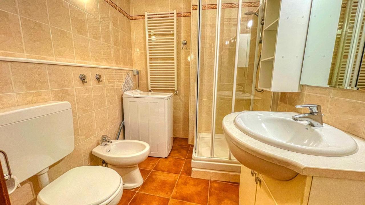 Appartamento Smith Roero - Affitti Brevi Italia Бардонеккія Екстер'єр фото