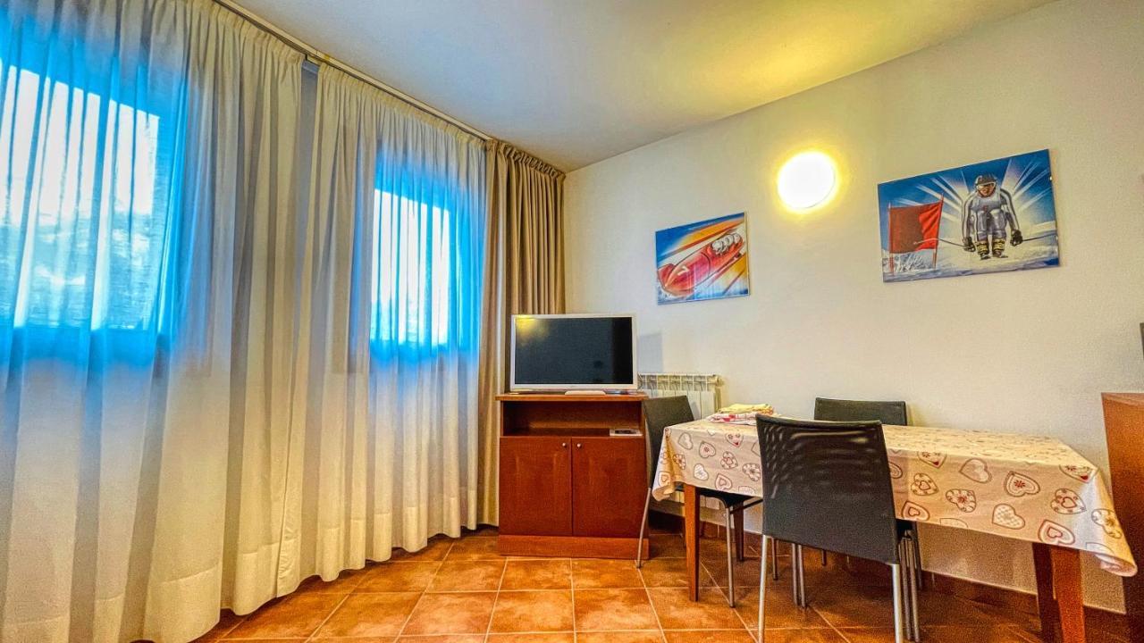 Appartamento Smith Roero - Affitti Brevi Italia Бардонеккія Екстер'єр фото